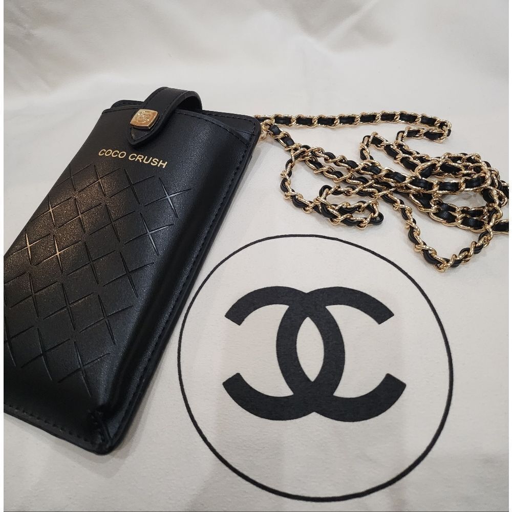 Coco Crush Black Leather Phone Case with Chain